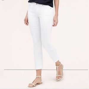 LOFT white kick crop (curvy)